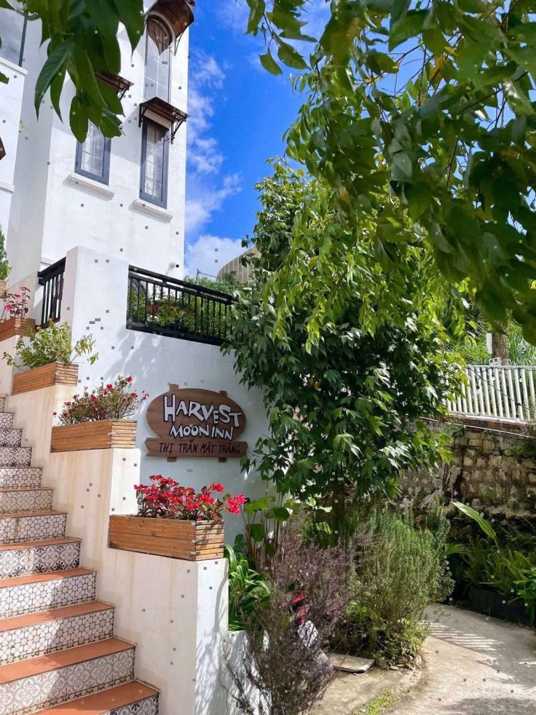 Homestay Harvest Mooninn Đà Lạt do DU LED tư vấn và thi công chiếu sáng