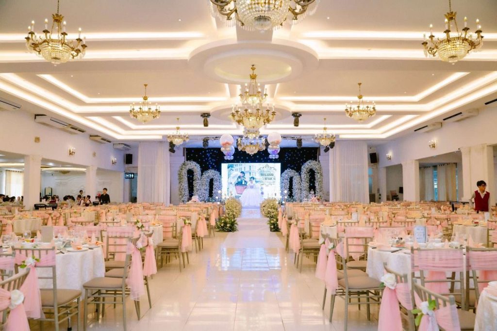 Chiếu sáng sảnh tiệc cưới Momami Bình Dương